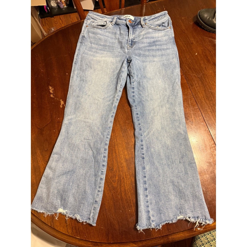 Mica Denim Los Angeles Light Wash Raw Hem Flare Jeans Size 30 MDP-F124